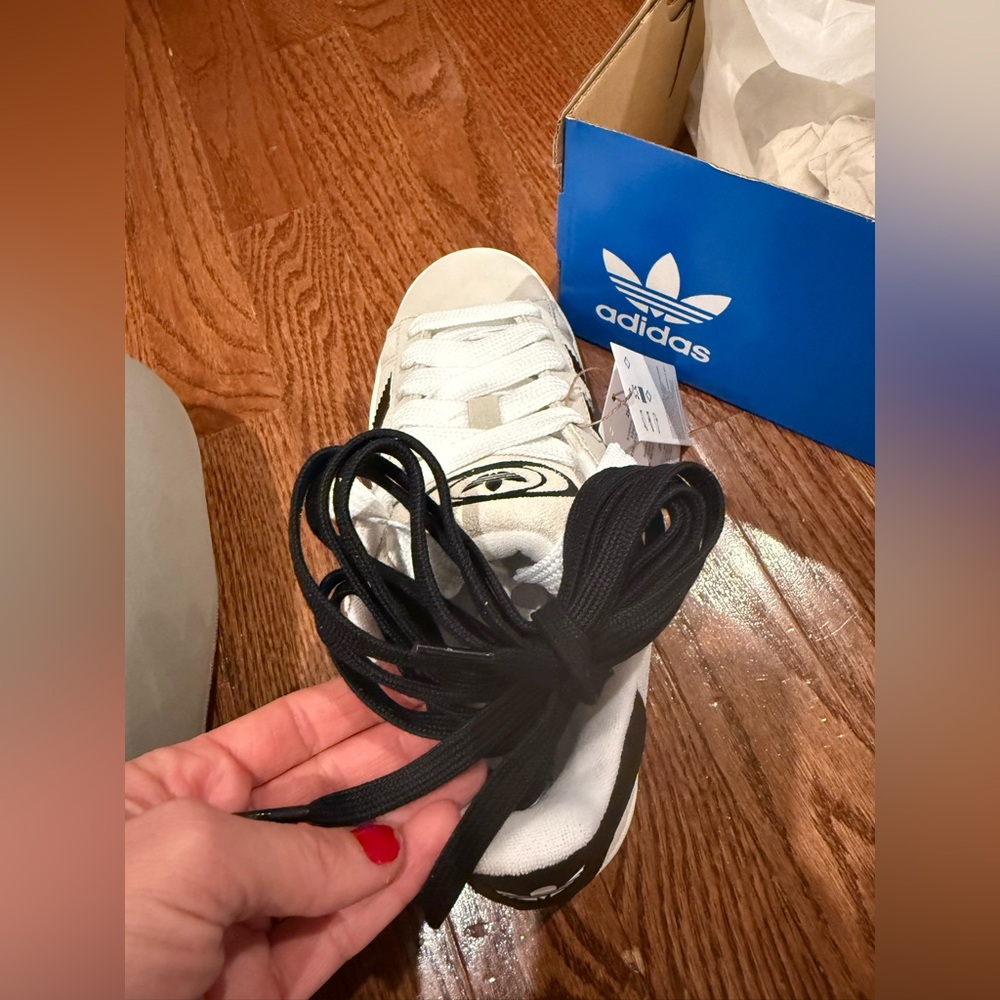 Adidas White and Black Sneakers NWT Campus 00s - Picture 5 of 14
